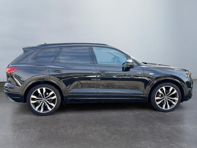 Gebraucht Volkswagen Touareg 3.0 V6 R-Line kaufen