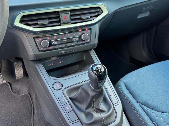 Seat Arona Style 1,0 TSI MO26 2ZoKlima ACC Kamera Sitzheizung Einparkhilfe Apple Car Play 5J Garantie 