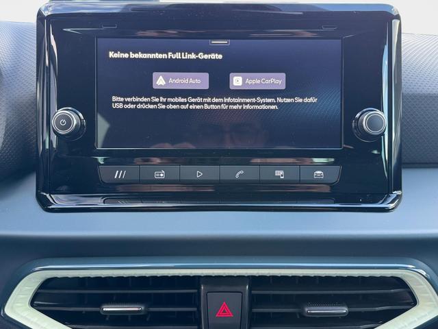 Seat Arona Style 1,0 TSI MO26 2ZoKlima ACC Kamera Sitzheizung Einparkhilfe Apple Car Play 5J Garantie 