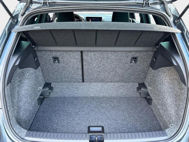 Seat Arona Style 1,0 TSI MO26 2ZoKlima ACC Kamera Sitzheizung Einparkhilfe Apple Car Play 5J Garantie 