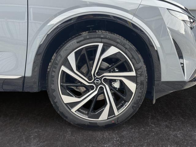 Reimport Nissan Qashqai Tekna+ 1,3 DIG 4x4 20 Zoll kaufen