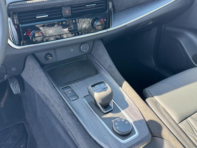 Nissan Qashqai Tekna+ 1,3 DIG 4x4 20 Zoll kaufen