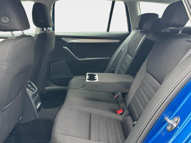 Gebraucht Skoda Octavia Combi kaufen