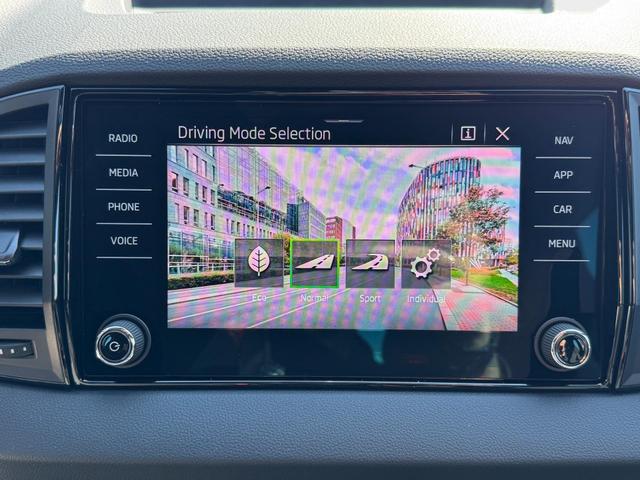 Reimport Skoda Karoq Sportline 1,5 TSI DSG kaufen