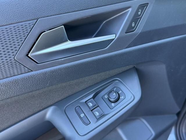 Reimport Ford Grand Tourneo L2 7 Sitzer kaufen