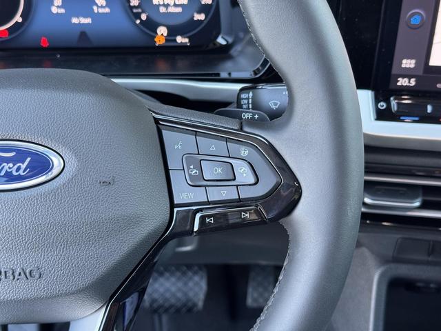 Ford Grand Tourneo Titanium