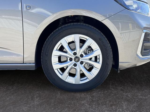 Ford Grand Tourneo Titanium