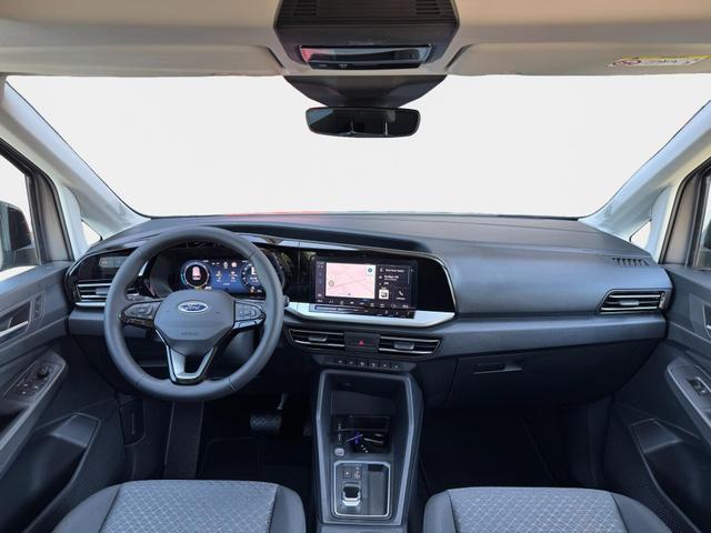 Ford Grand Tourneo Titanium