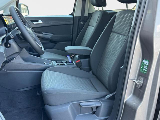 Ford Grand Tourneo Titanium