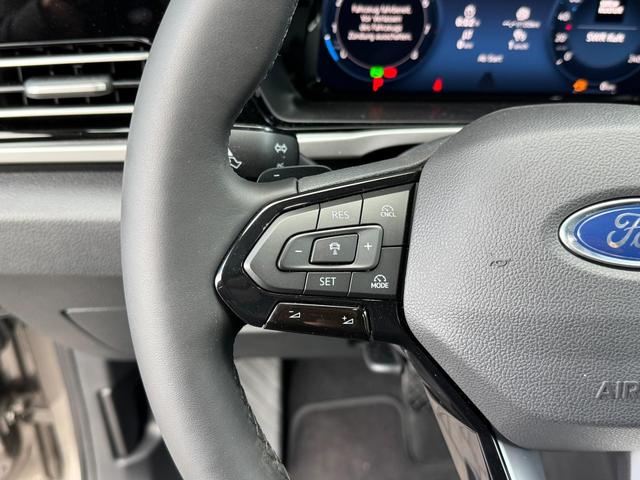 Ford Grand Tourneo Titanium 1,5 L2 7 Sitzer Klimaautomatik Anh&auml;ngerkupplung Sitzheizung Einparkhilfe Kamera 17 Zoll Leichtmetall ACC 