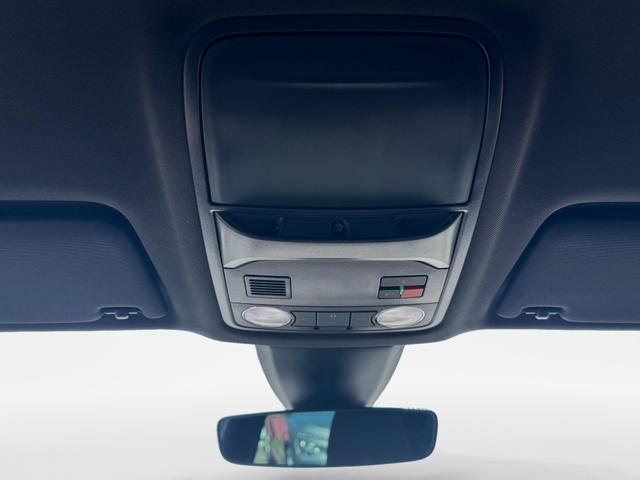 Skoda Karoq Sportline 1,5 TSI DSG 2ZKlima 4x Sitzheizung beheizte Frontscheibe Canton Totewinkel 5J Garantie 
