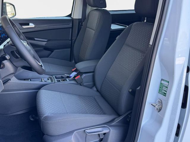 Ford Grand Tourneo Titanium 2,0 TDCI L2 7 Sitzer Klimaautomatik Anh&auml;ngerkupplung Sitzheizung Einparkhilfe Kamera 17 Zoll Leichtmetall ACC 