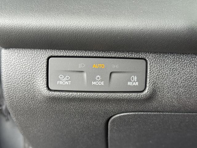 Reimport Volkswagen T-Roc 1,5 eTSI DSG R-Line LED kaufen