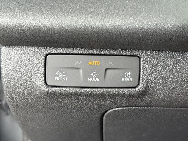 Reimport Volkswagen T-Roc 1,5 eTSI DSG R-Line LED kaufen