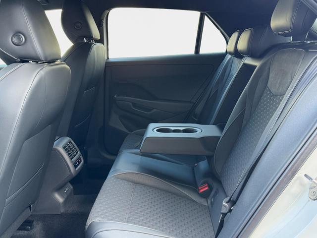 EU-Neuwagen Volkswagen T-Roc 1,5 eTSI DSG R-Line kaifen