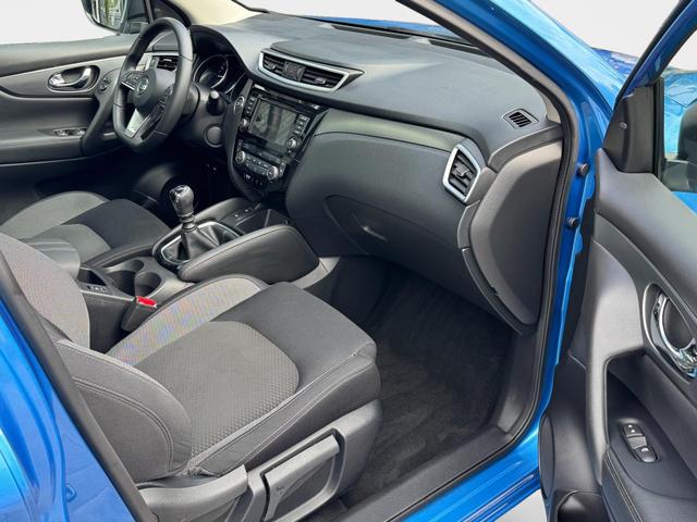 Gebraucht Nissan Qashqai 1.3 DIG-T N-Connecta kaufen