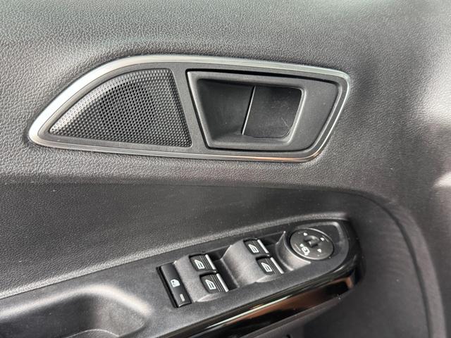 Gebraucht Ford B-MAX 1.6 AT Titanium kaufen