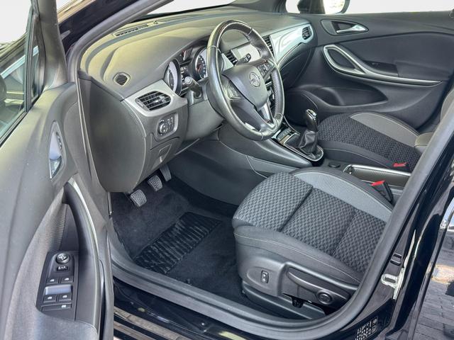 gebraucht-opel-astra-sports-tourer-kaufen-