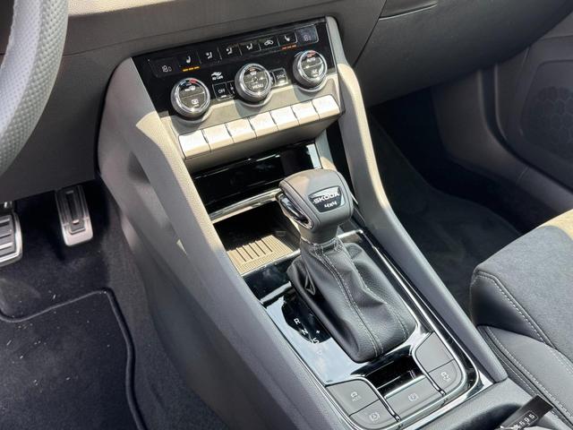 Reimport Skoda Karoq Sportline 2,0 TSI 4x4 DSG g&uuml;nstig kaufen