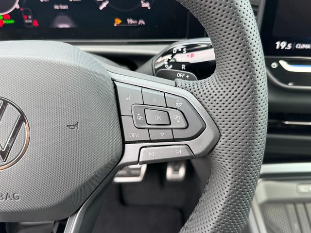 Reimport Volkswagen T-Roc 1.5 R-Line Black Line g&uuml;nstig kaufen