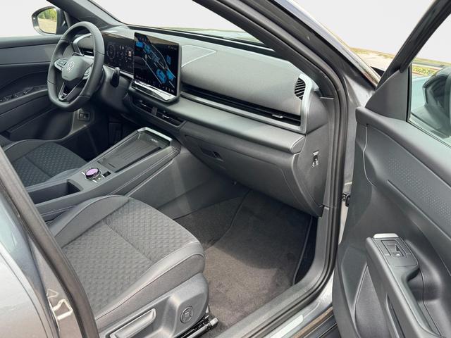 Reimport Volkswagen T-Roc 1.5 R-Line Black Line g&uuml;nstig kaufen