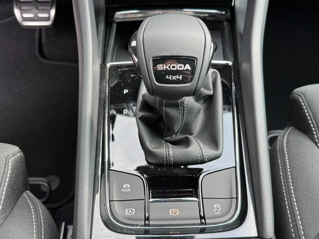 Reimport Skoda Karoq Sportline 2,0 TSI 4x4 DSG g&uuml;nstig kaufen