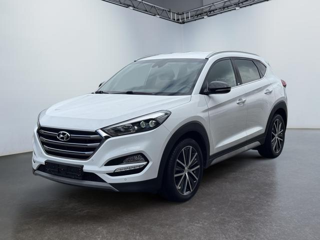 Hyundai TUCSON - 1.6 Passion + AT Navi 19 Zoll 4xSHZ Kamera 2xPDC