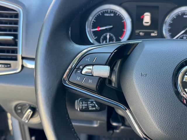 Gebraucht Skoda Karoq 1,5 TSI Style kaufen