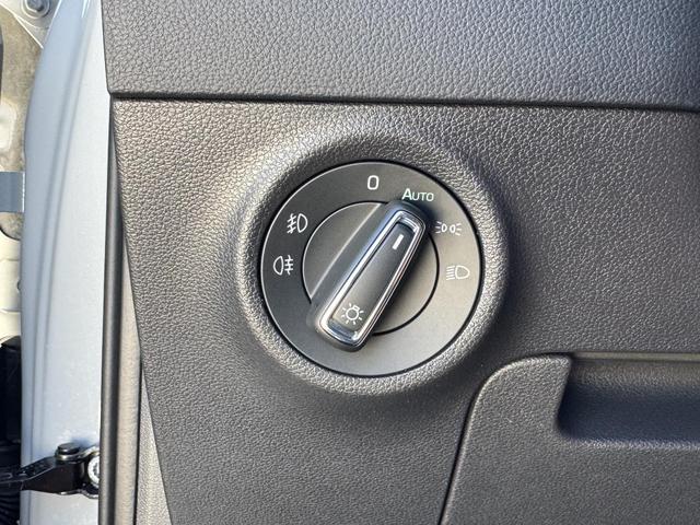 Gebraucht Skoda Karoq 1,5 TSI Style kaufen