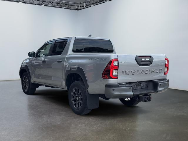Reimport Toyota Hilux INVINCIBLE Double Cab 4x4 kaufen