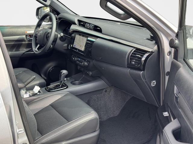 Reimport Toyota Hilux INVINCIBLE Double Cab 4x4 kaufen