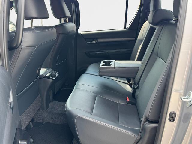 Reimport Toyota Hilux INVINCIBLE Double Cab 4x4 kaufen
