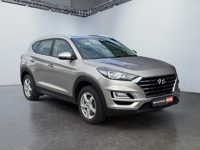 Hyundai TUCSON - 1,6 Trend 2Zoklima Kamera Sitzheizung Navigation