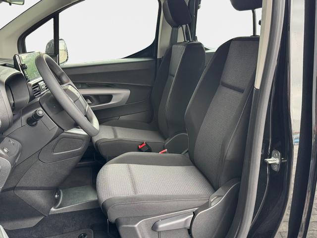 EU Neuwagen Toyota Proace City Verso L2 7 Sitzer 