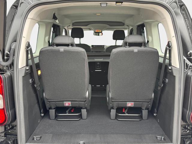 EU Neuwagen Toyota Proace City Verso L2 7 Sitzer 