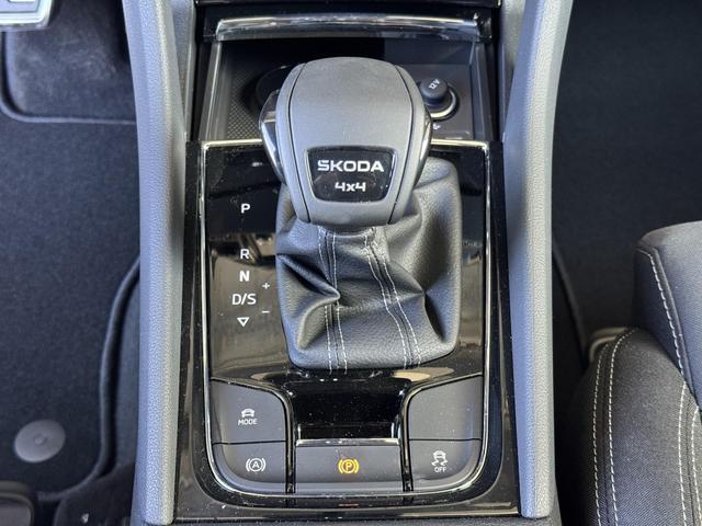 EU-Neuwagen Skoda Karoq Sportline 2,0 TSI 4x4 DSG