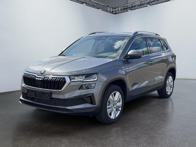 Skoda Karoq - Extra Plus 2,0 TDI DSG 2Zoklima 2xEinparkhilfe AHK Kamera Sitzheizung beheiztes Lenkrad