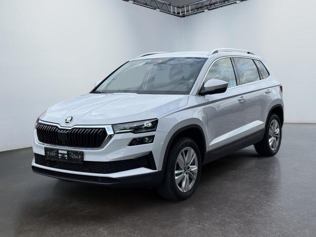 Skoda Karoq - Extra Plus 2,0 TDI DSG 2Zoklima 2xEinparkhilfe AHK Kamera Sitzheizung beheiztes Lenkrad
