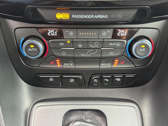 Gebraucht Ford Grand Tourneo 1,5 TDCI AT Titanium kaufen
