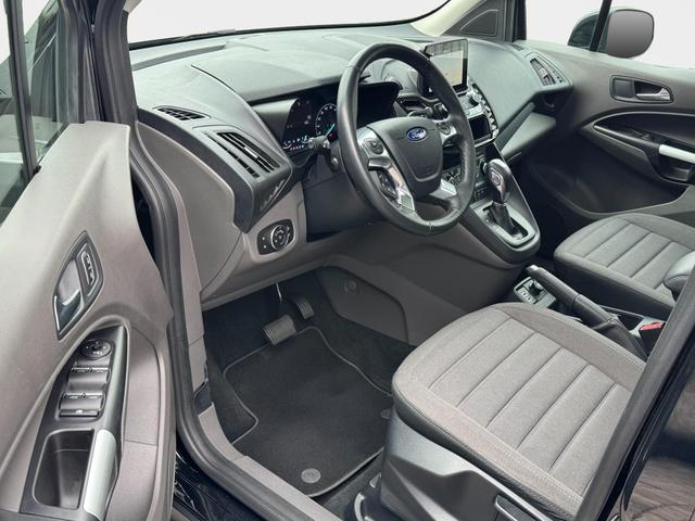 Gebraucht Ford Grand Tourneo 1,5 TDCI AT Titanium kaufen