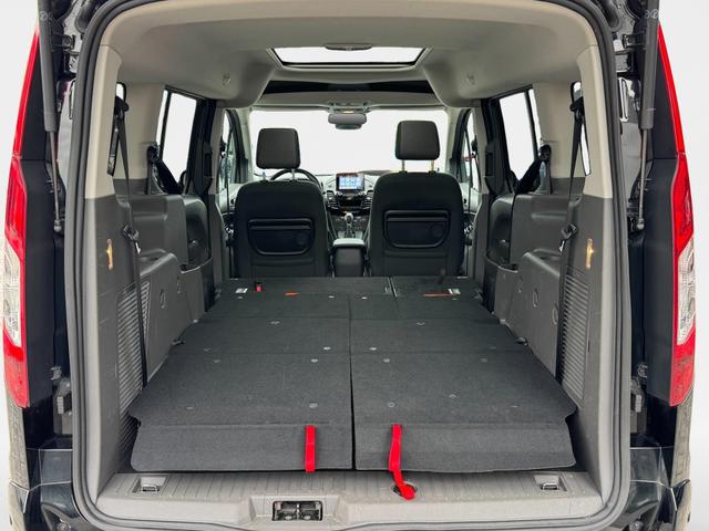 Gebraucht Ford Grand Tourneo 1,5 TDCI AT Titanium kaufen