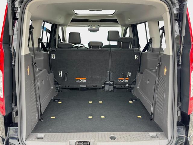 Gebraucht Ford Grand Tourneo 1,5 TDCI AT Titanium kaufen