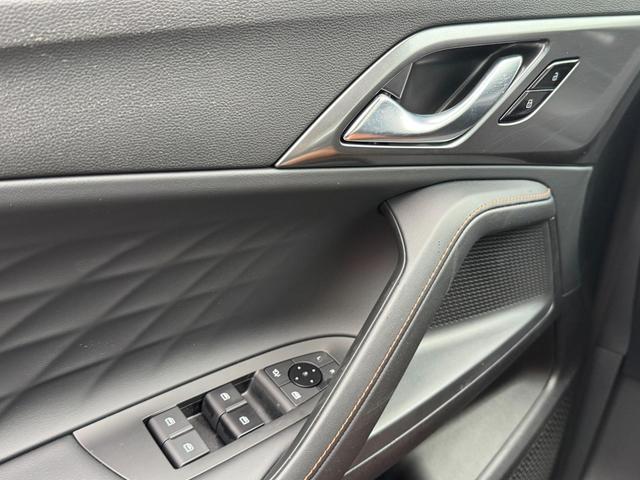 EU-Neuwagen MG HS 1,5 Luxury Hybrid+ Leder 360&deg; 19 Zoll