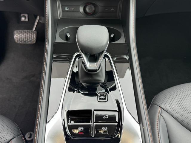 Reimport MG HS 1,5 Luxury Hybrid+ Leder 360&deg; 19 Zoll kaufen