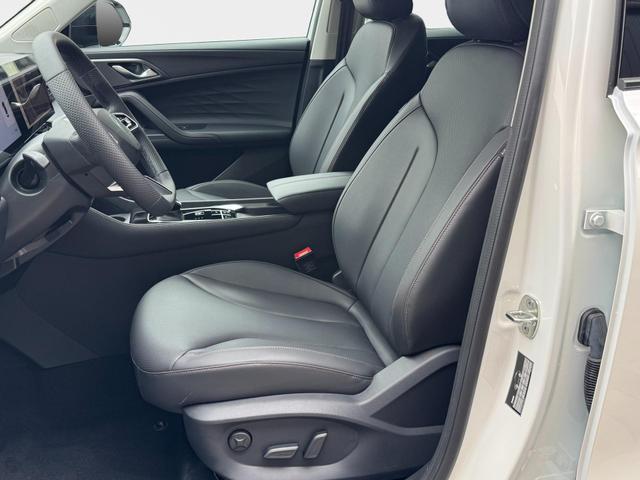 Reimport MG HS 1,5 Luxury Hybrid+ Leder 360&deg; 19 Zoll kaufen