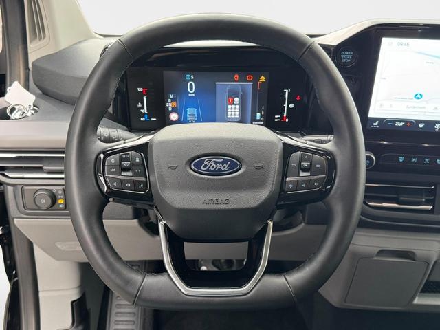 Gebraucht Ford Tourneo Custom L2 Titanium kaufen