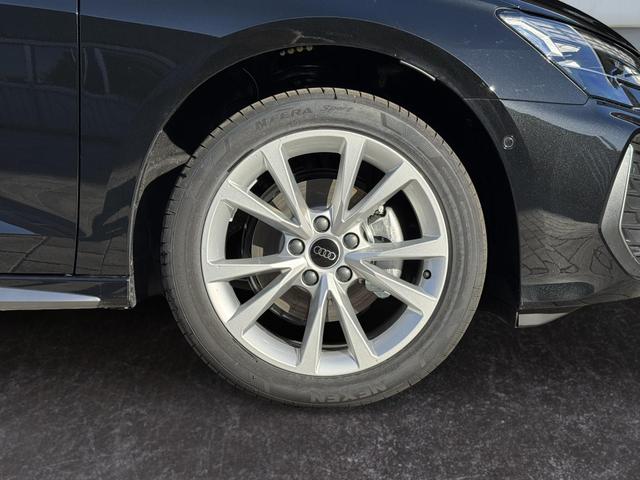 Audi A3 TFSI 150 S tronic line AHK Matrix ACC elHk SpSi 3JG 