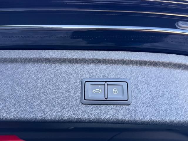 Audi A3 TFSI 150 S tronic line AHK Matrix ACC elHk SpSi 3JG 