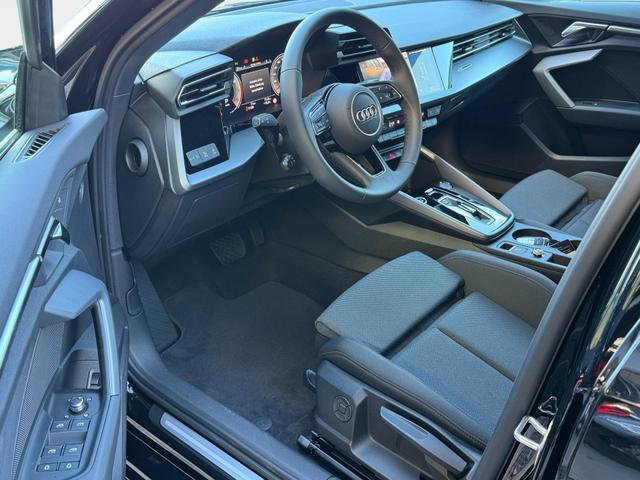 Audi A3 TFSI 150 S tronic line AHK Matrix ACC elHk SpSi 3JG 