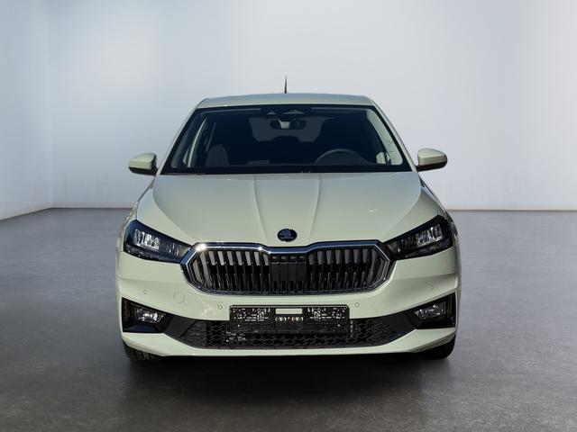 Skoda Fabia Extra Plus 1,5 TSI 2 ZoKlima ACC Navi 2x Einparkhilfe Kessy beheiztes Lenkrad Sitzheizung Sunset 5J Garantie 
